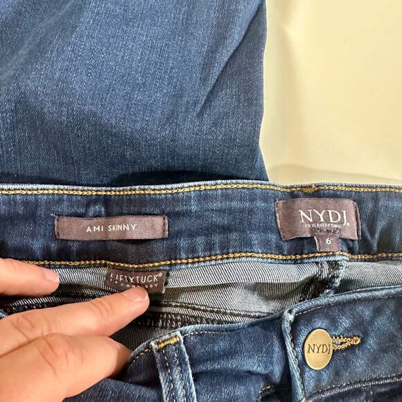 NYDJ Women's 6 Set 2 Ami Skinny Black & Dark Blue Lift x Tuck Jeans Stretch - Picture 5 of 7